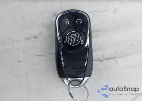 2018 Buick Regal Tourx Preferred z USA, uszkodzony, nr VIN W04GU8SX6J1125778